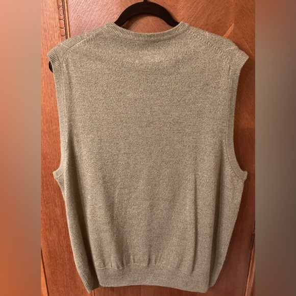 NWOT - Dockers Sweater Vest, sz XL - Picture 2 of 4